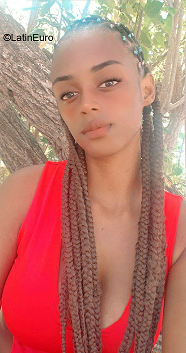 Date this cute Venezuela girl Cleysimar Lourdes from Vargas VE4139