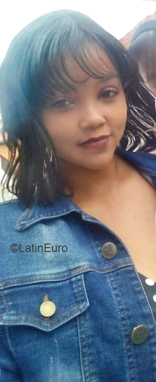 Date this stunning Brazil girl Jessica from Sao Paulo BR11670