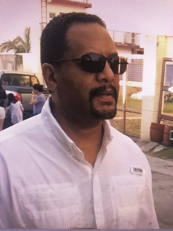 Date this tall United States man Hosti from Lawrenceville US21668