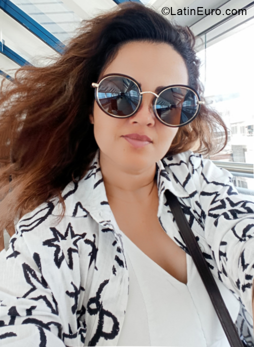 Date this beautiful Brazil girl Hadassah from Recife BR11721