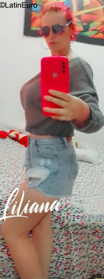 Date this tall Colombia girl Liliana from Bucaramanga CO31542