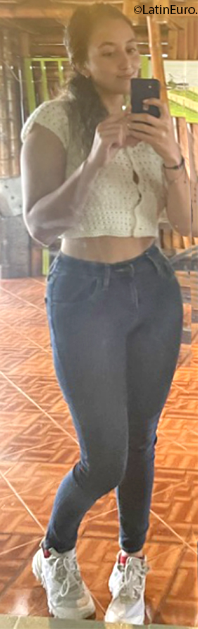 Date this athletic Colombia girl Luisa from Pereira CO31634