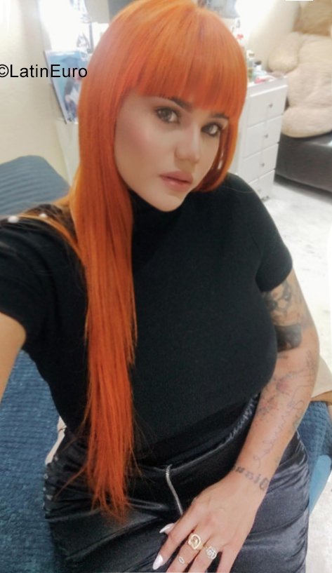 Date this nice looking Colombia girl Pahola from Medellin CO31698