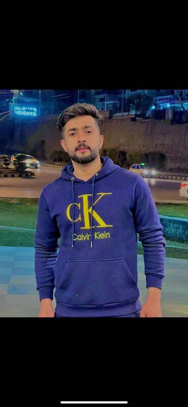Date this happy Pakistan man Zeeshan from Sialkot PK232