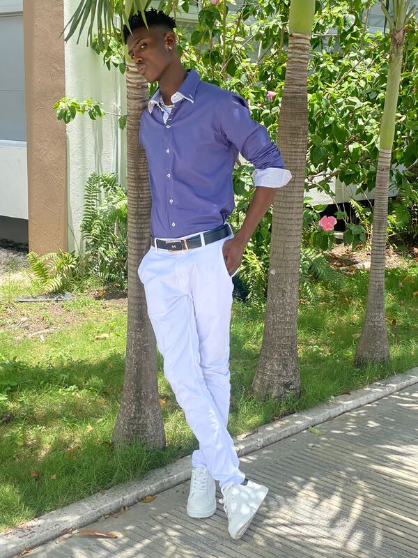 Date this beautiful Dominican Republic man Negrito14 from Santo Domingo DO44858