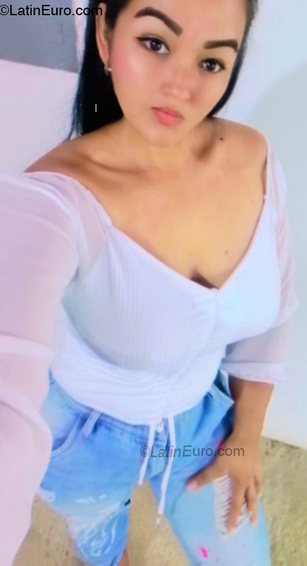 Date this passionate Venezuela girl Margarita from Aragua VE5030