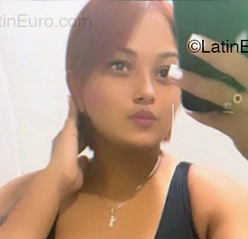 Date this gorgeous Dominican Republic girl Nurys from Santiago DO53867