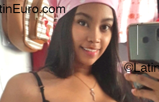 Date this hard body Colombia girl Dere from Bogota CO33193
