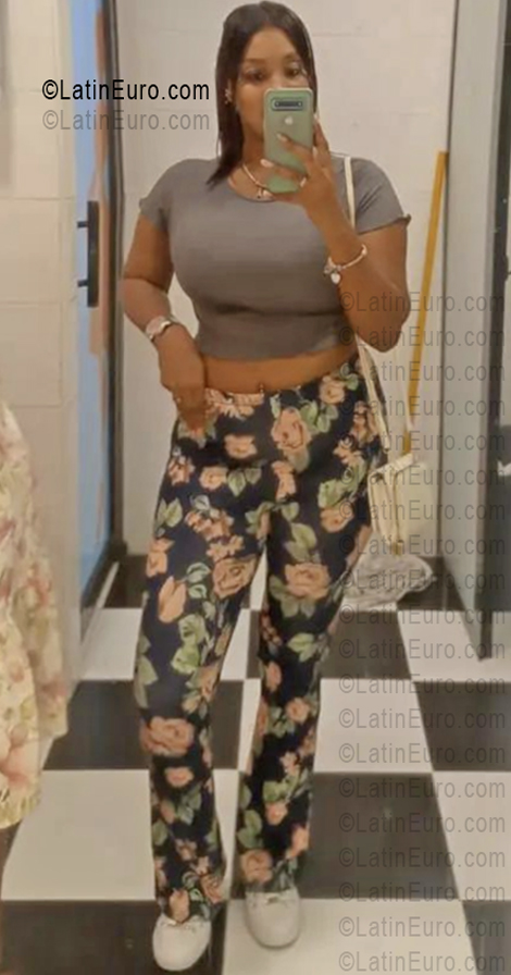 Date this attractive Dominican Republic girl Marisol from Santiago DO55677