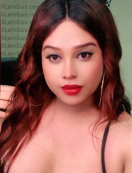 Date this athletic Dominican Republic girl Briana from Santiago DO55727