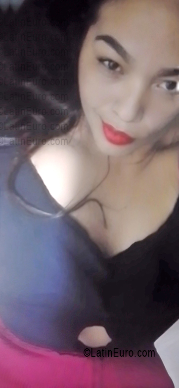 Date this hard body Venezuela girl Josmary from Margarita Isla VE5403