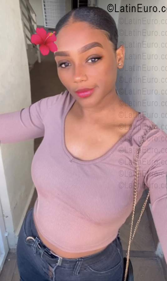 Date this delightful Dominican Republic girl Ambar from La Romana DO55915