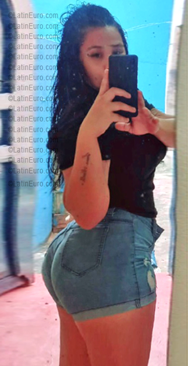 Date this passionate Brazil girl Gricel from Manaus BR12409