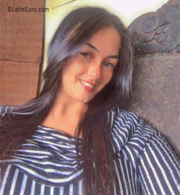Date this athletic Venezuela girl Migdalia from Barquisimeto VE5500
