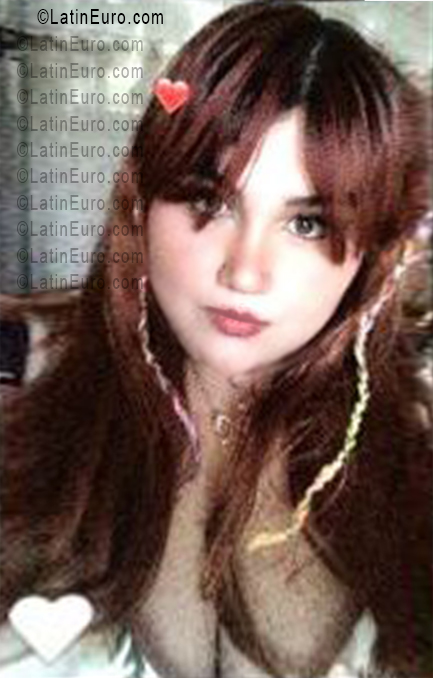 Date this nice looking Mexico girl Yuliana from Monterrey MX2788