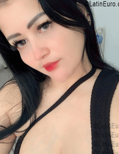 Date this pretty Colombia girl Camila from Bucaramanga CO33703