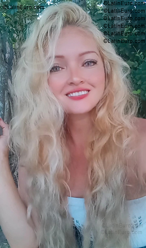 Date this hot Colombia girl Jeins from Monteria CO33768