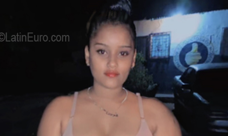 Date this funny Dominican Republic girl Maria ysabel from Santo Domingo DO56691