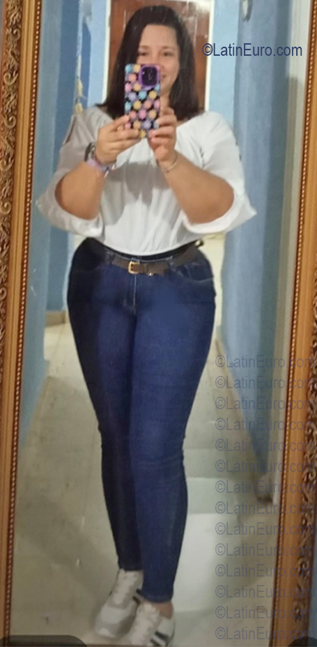 Date this pretty Panama girl Itzel from Panama City PA1440