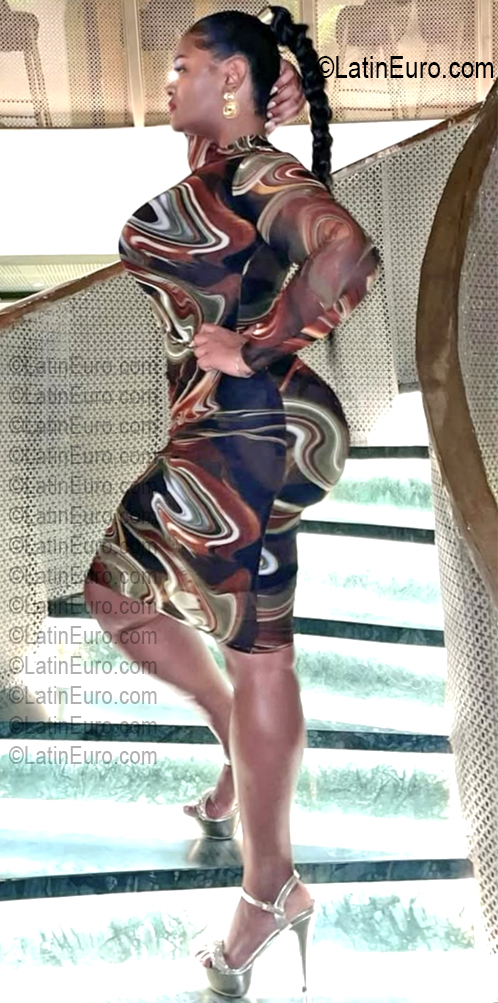 Date this hot Dominican Republic girl Katherine from Dominican Republic DO56935