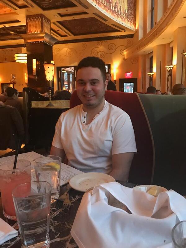 Date this tall United States man Kobe from Oceanside US25724