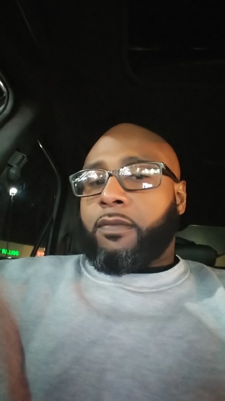 Date this beautiful United States man Karl from New Orleans US25764